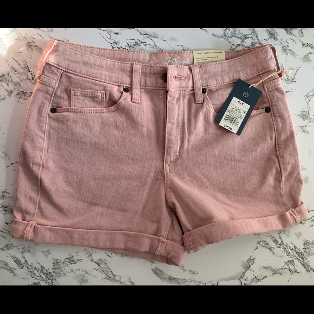 Brand New Universal Thread shorts